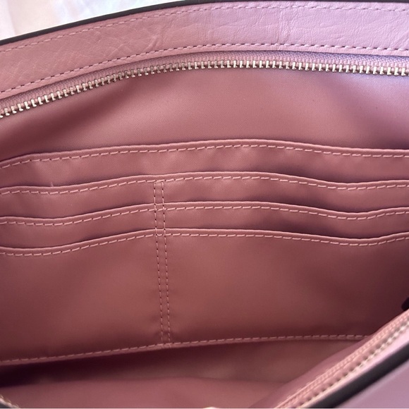 New Coach Taylor Eyelet Leather Zip Clutch - Picture 10 of 16